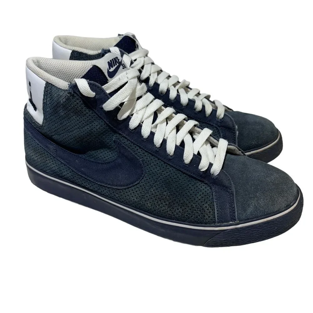 Vintage Nike Blazers SB Poets Lighthouse Blue Suede Sz 11